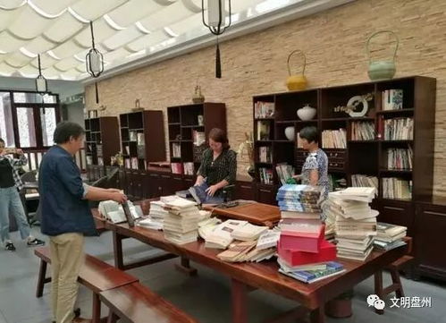 唯讀書與美景不可辜負,盤州流動圖書走進世界古銀杏之鄉(xiāng)